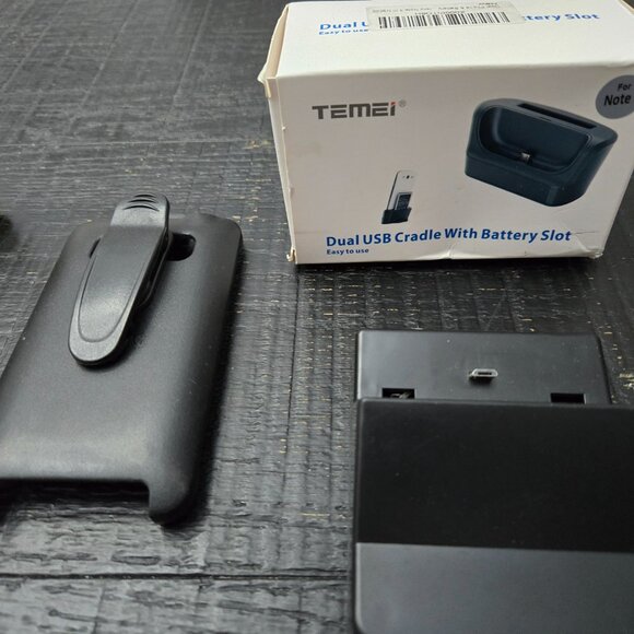 New HTC Evo- Sprint Cell Phone (In Box, Unopened). - Picture 3 of 5